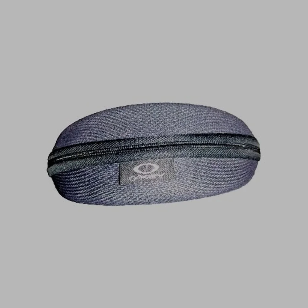 Oakley Sunglasses Hard Case w/ Cleaning Cloth Black Zipper - for Glasses EUC